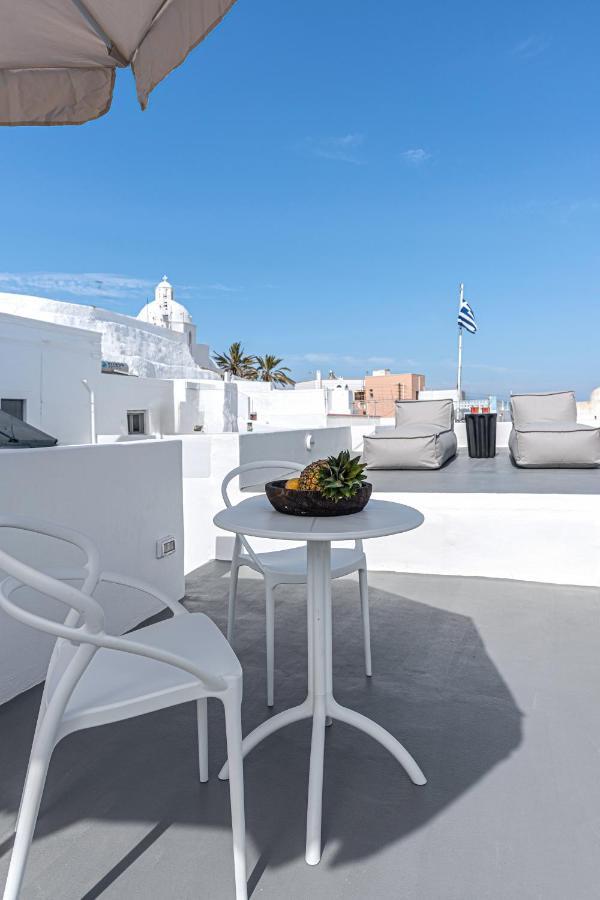 Villa Paradeisos Karterados Exteriör bild