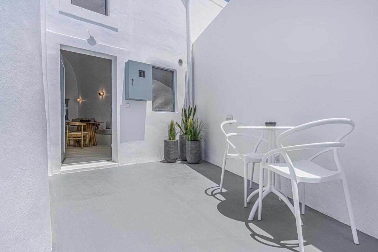 Villa Paradeisos Karterados Exteriör bild